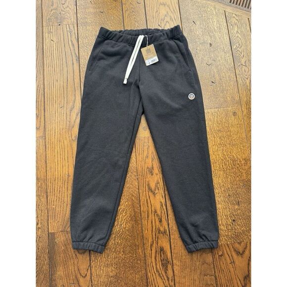 Patagonia Women's Fitz Roy Icon Uprisal Sweatpants Ink Black NWT Size Small - Picture 1 of 10